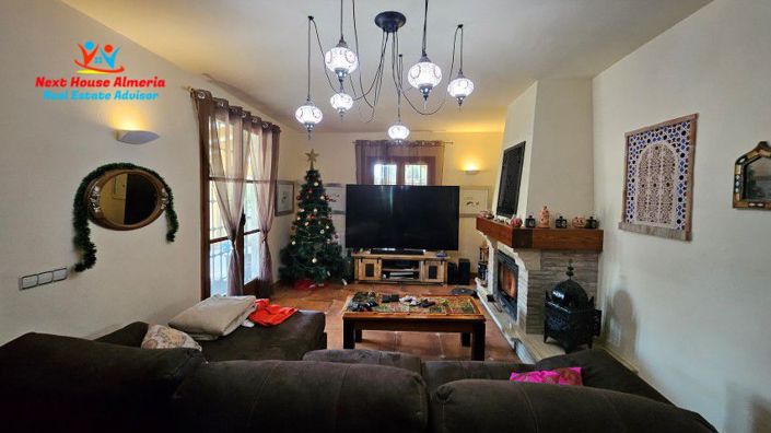 Image No.40-4 Bed Villa for sale