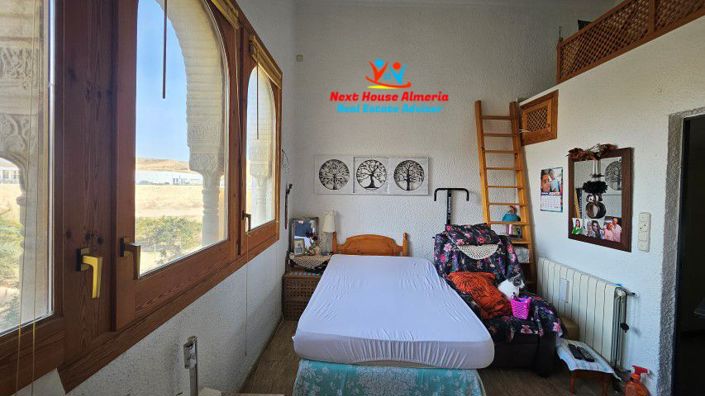 Image No.45-4 Bed Villa for sale