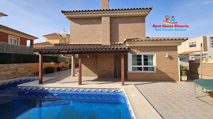 Image No.12-5 Bed Villa for sale