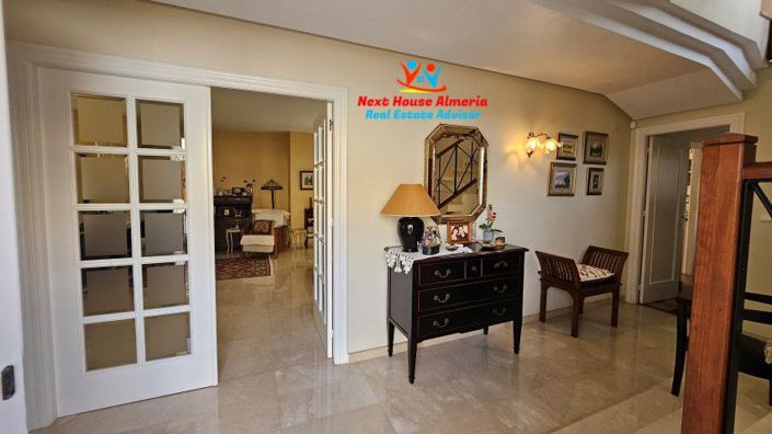 Image No.16-5 Bed Villa for sale