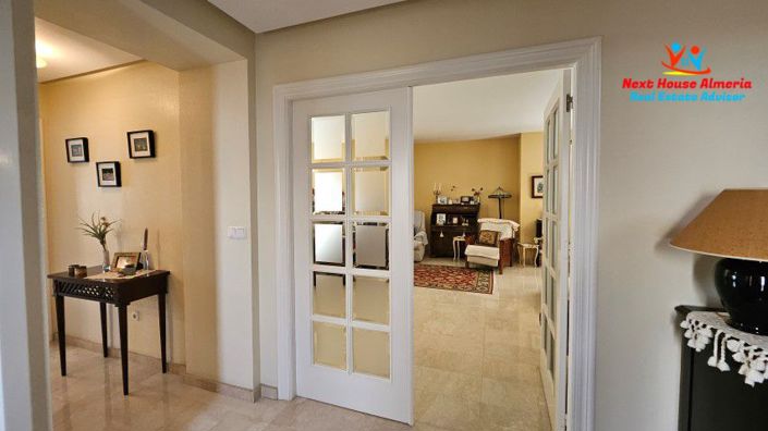 Image No.17-5 Bed Villa for sale