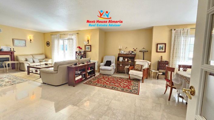 Image No.18-5 Bed Villa for sale