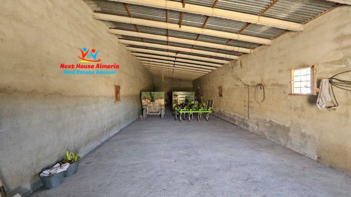 Image No.43-6 Bed Country House for sale