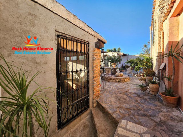 Image No.2-Maison de campagne de 1 chambre à vendre à Arboleas