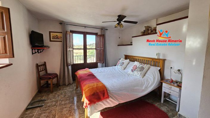 Image No.43-Maison de campagne de 3 chambres à vendre à Cullar