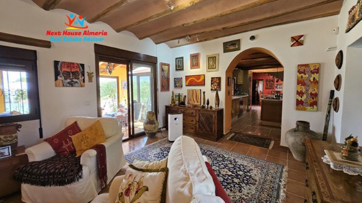 Image No.23-3 Bed Country House for sale