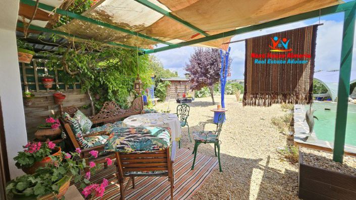 Image No.27-3 Bed Country House for sale