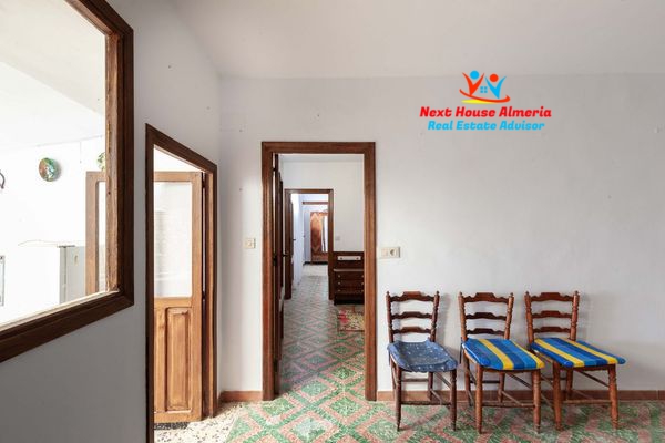 Image No.22-6 Bed Country House for sale