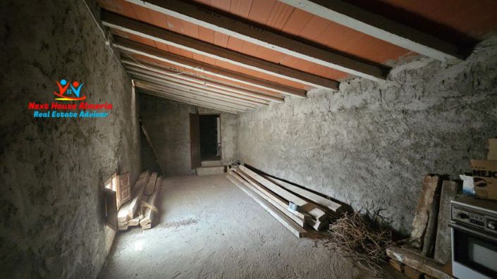 Image No.22-5 Bed Country House for sale