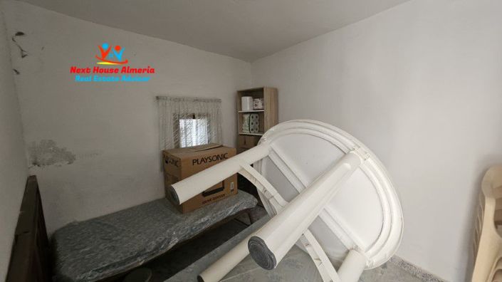 Image No.48-5 Bed Country House for sale