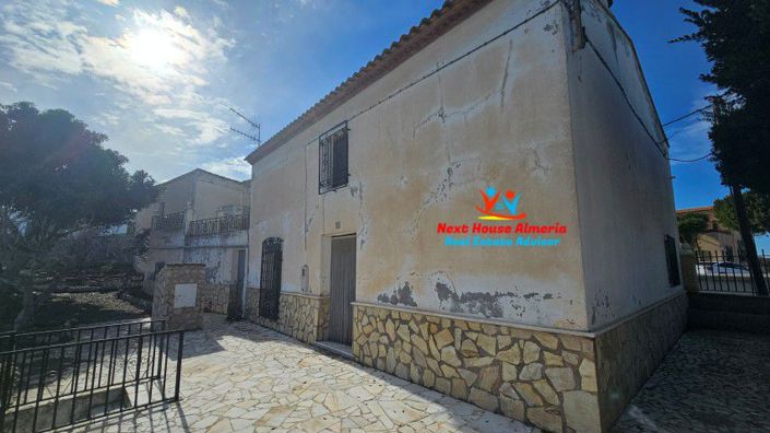 Image No.9-5 Bed Country House for sale