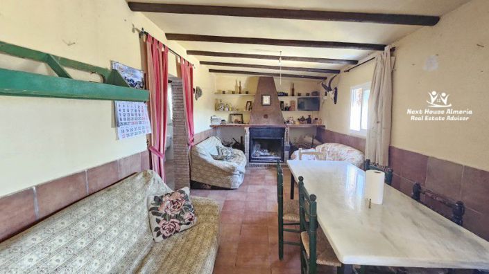 Image No.15-3 Bed Country House for sale