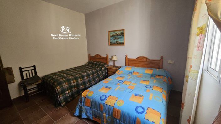 Image No.20-3 Bed Country House for sale