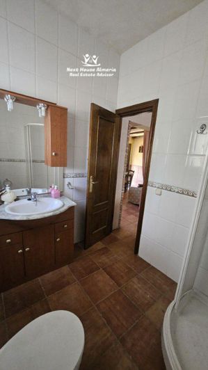 Image No.26-3 Bed Country House for sale