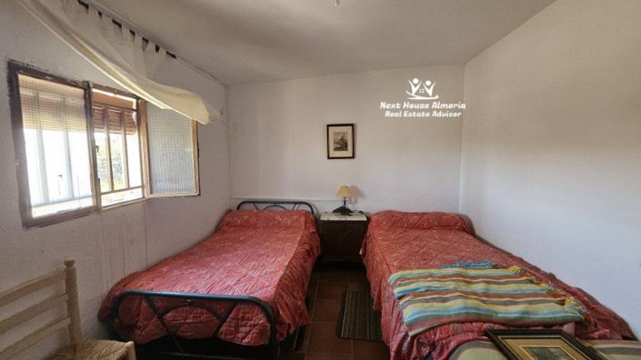 Image No.39-3 Bed Country House for sale