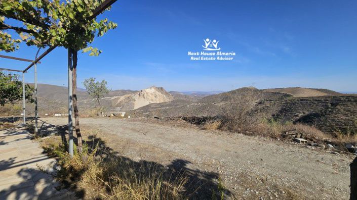 Image No.48-3 Bed Country House for sale