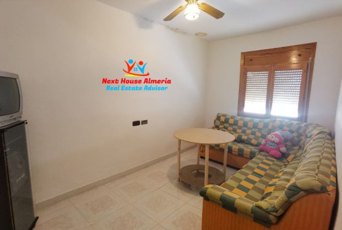 Image No.29-5 Bed Townhouse for sale