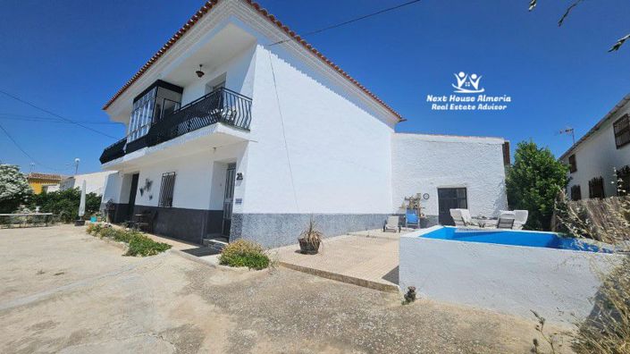 Image No.3-Maison de ville de 7 chambres à vendre à Cullar