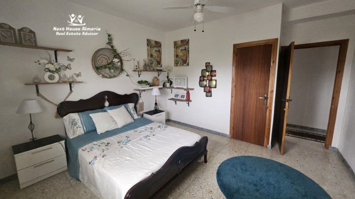 Image No.48-Maison de ville de 7 chambres à vendre à Cullar