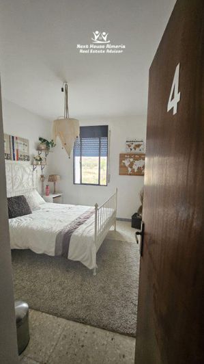 Image No.50-Maison de ville de 7 chambres à vendre à Cullar