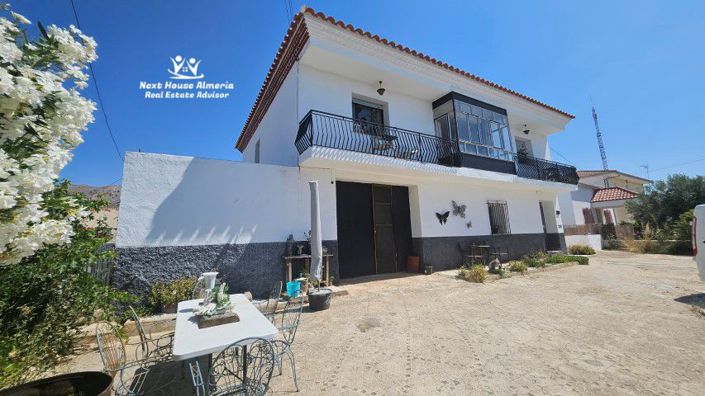 Image No.7-Maison de ville de 7 chambres à vendre à Cullar