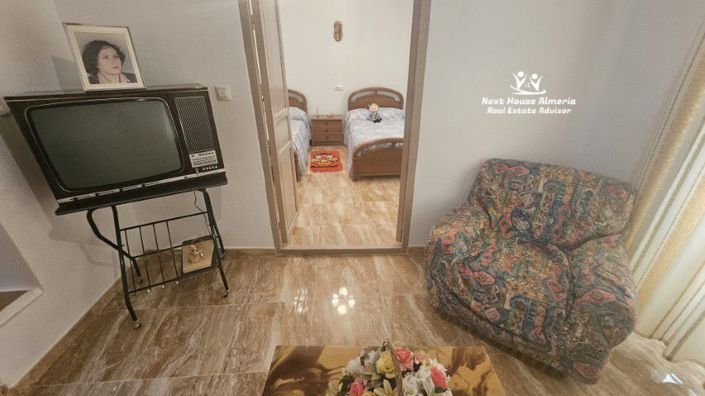 Image No.49-5 Bed Townhouse for sale