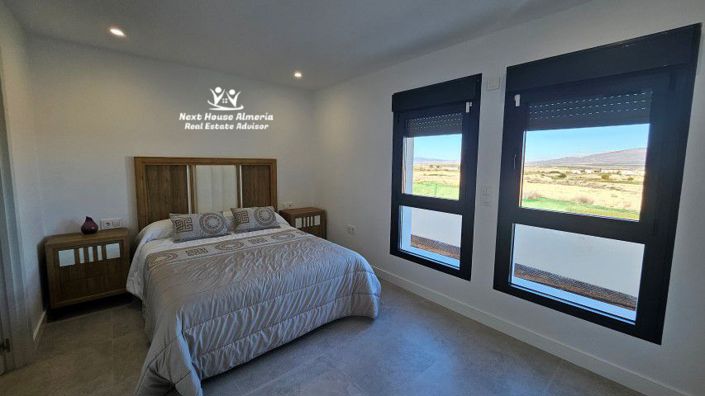 Image No.21-3 Bed Villa for sale