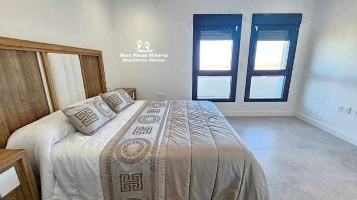 Image No.27-3 Bed Villa for sale