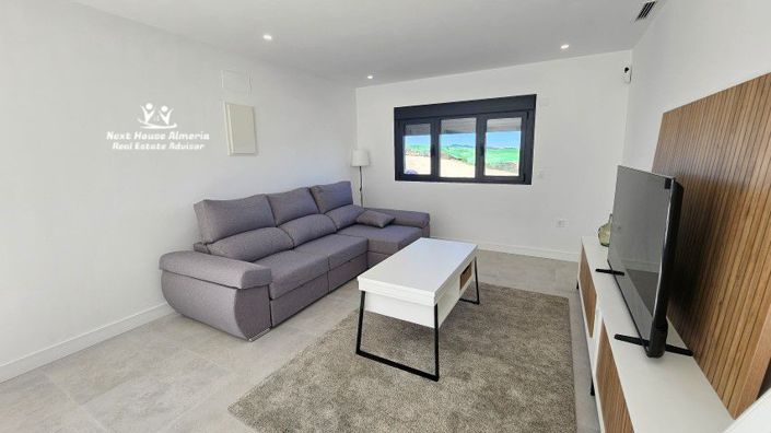 Image No.30-3 Bed Villa for sale