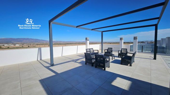 Image No.42-3 Bed Villa for sale