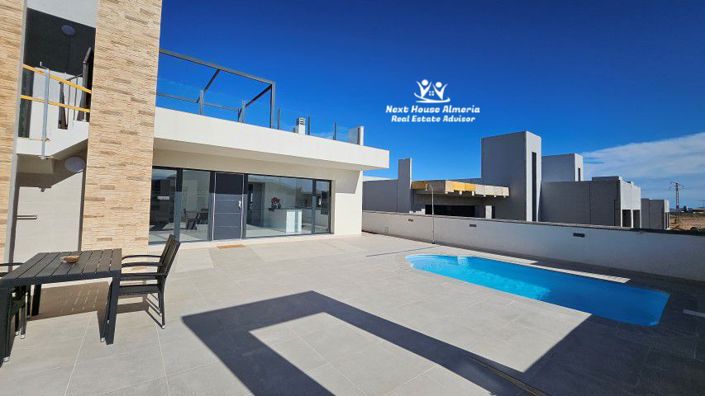 Image No.5-3 Bed Villa for sale