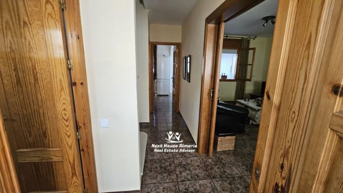 Image No.7-3 Bed Townhouse for sale