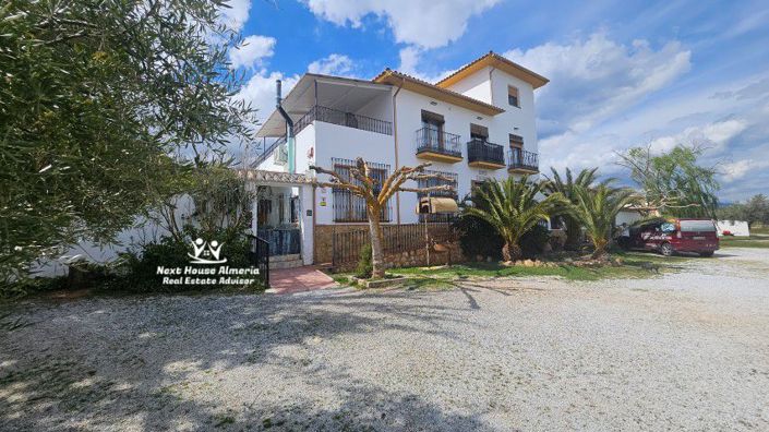 Image No.3-Maison de campagne de 18 chambres à vendre à Pozo Alcón