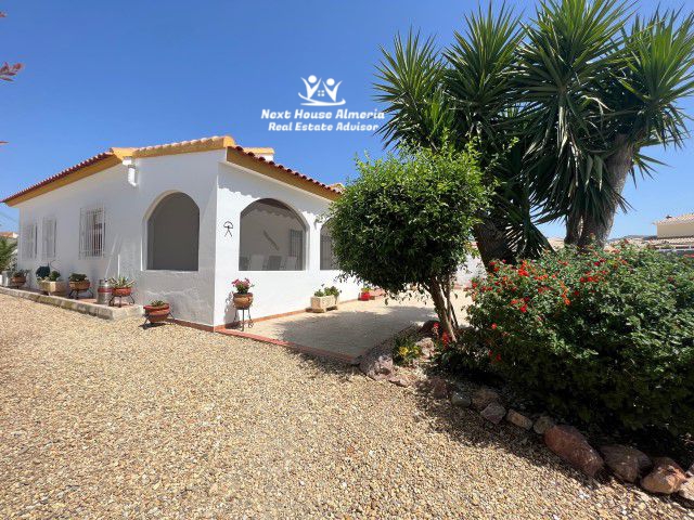 Image No.3-4 Bed Villa for sale