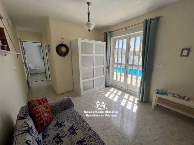 Image No.37-4 Bed Villa for sale