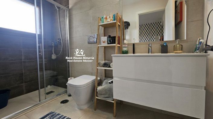 Image No.44-3 Bed Apartment for sale