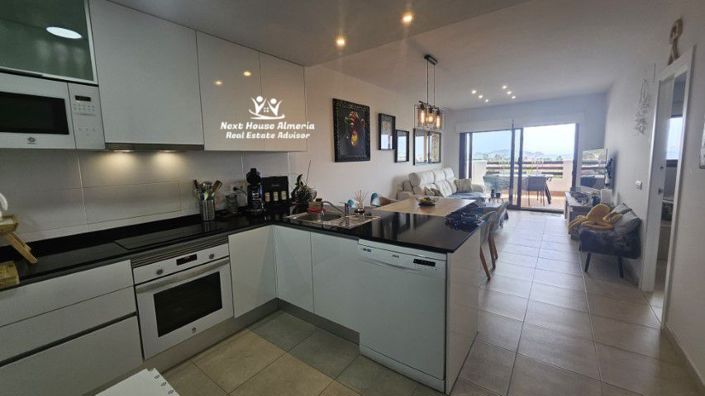 Image No.12-3 Bed Apartment for sale