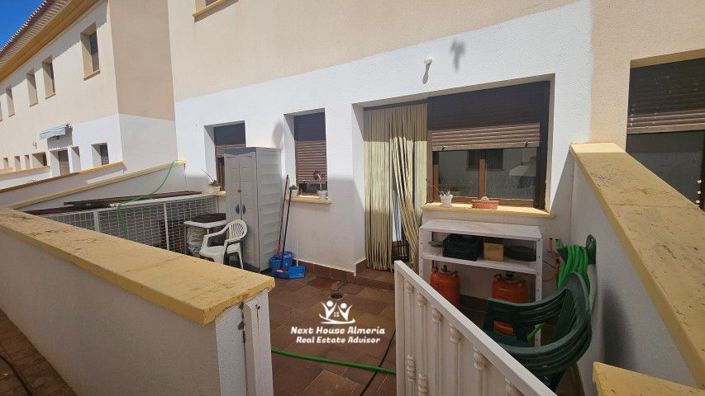 Image No.22-2 Bed Apartment for sale