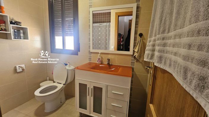 Image No.29-2 Bed Apartment for sale