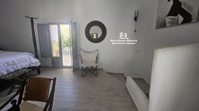 981871117216