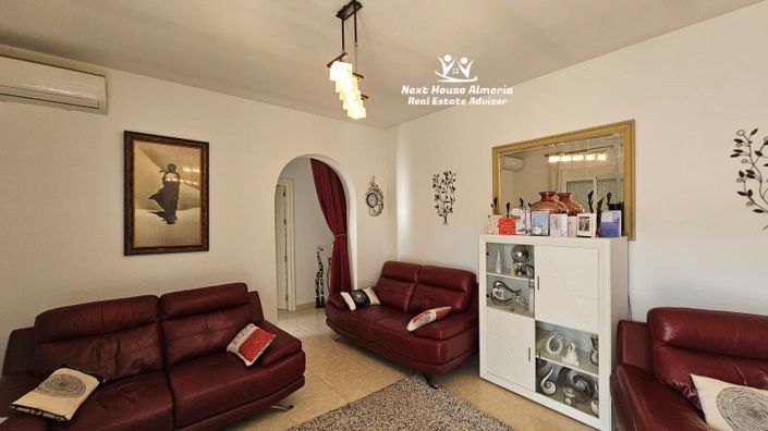 Image No.34-4 Bed Villa for sale