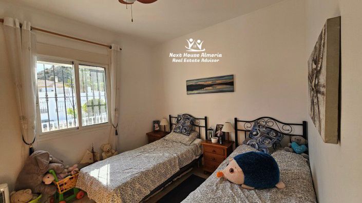 Image No.42-4 Bed Villa for sale