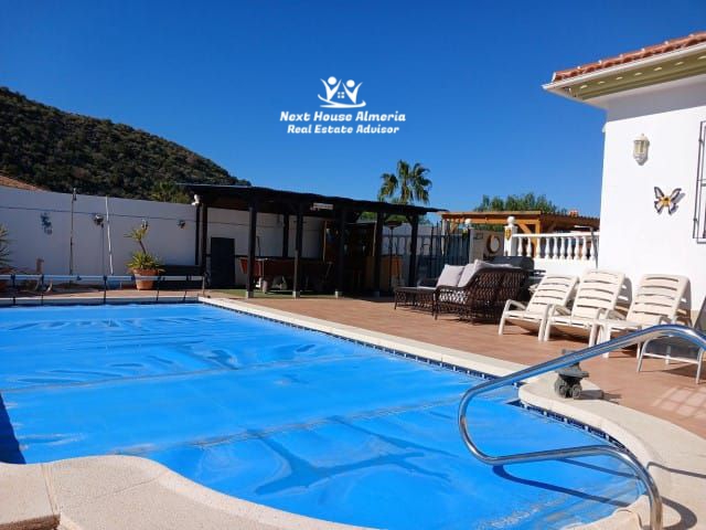 Image No.5-Villa de 4 chambres à vendre à Arboleas