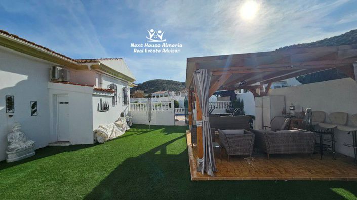 Image No.6-4 Bed Villa for sale