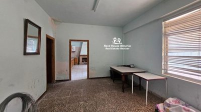 981871118410