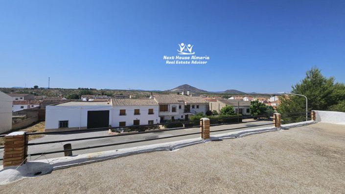 Image No.47-9 Bed Townhouse for sale