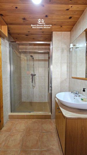 Image No.15-4 Bed Country House for sale