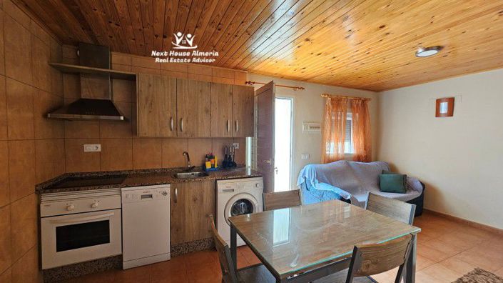 Image No.20-4 Bed Country House for sale