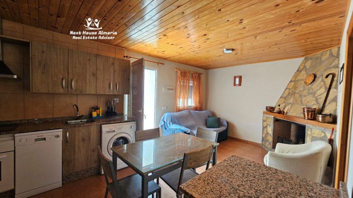 Image No.21-4 Bed Country House for sale