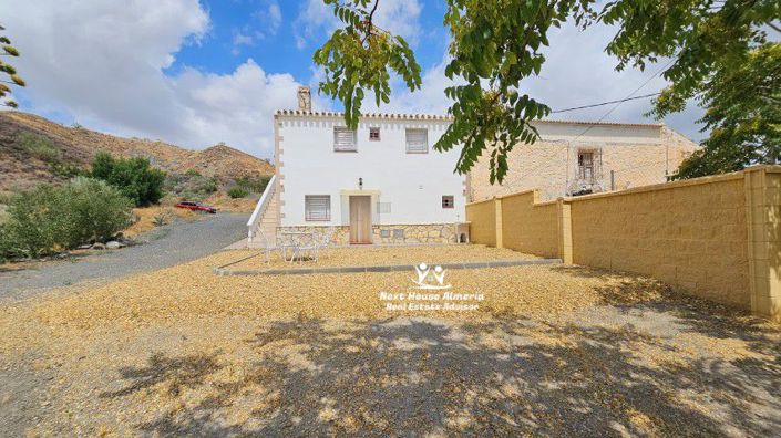 Image No.4-4 Bed Country House for sale